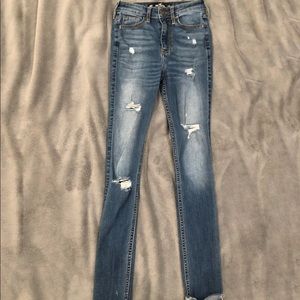 Hollister Ultra High Rise Skinny Jeans